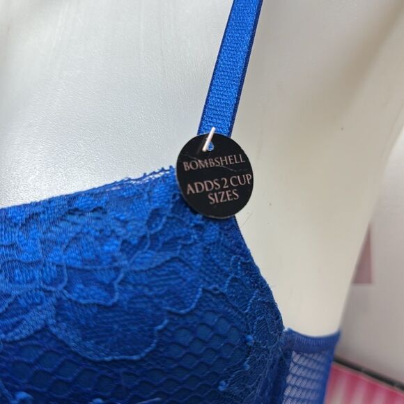 Sold out - Picture 6 of 8